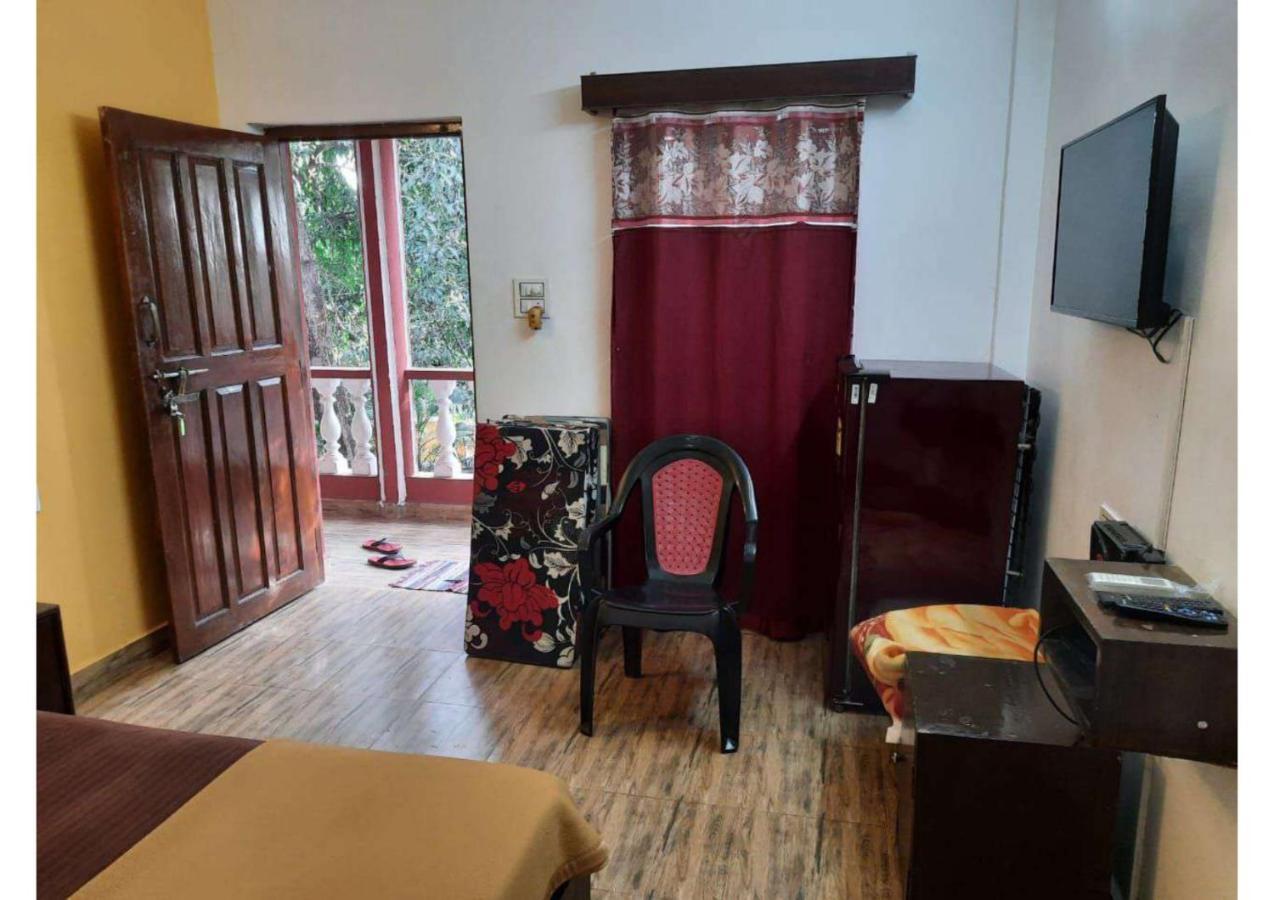 Beach Vibes Guest House Baga Luaran gambar